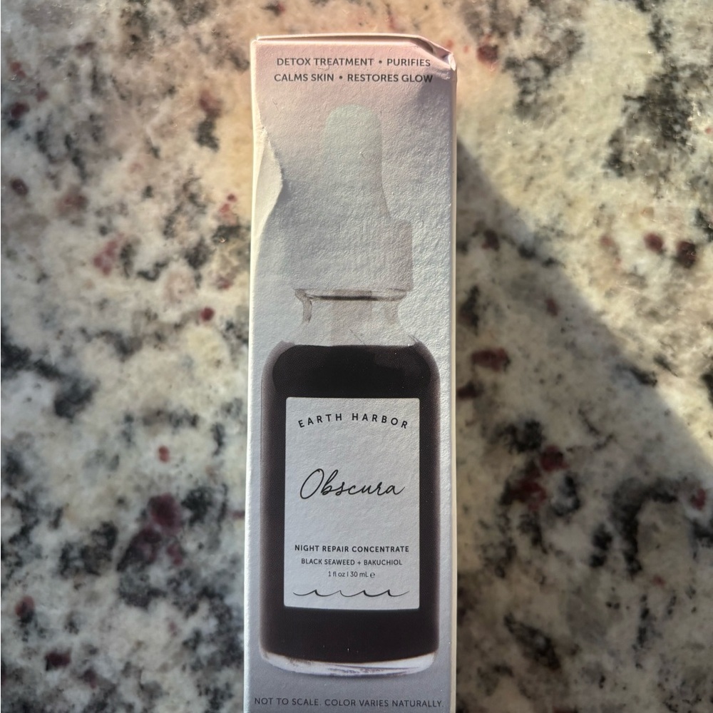 Earth Harbor Obscura Night Repair Concentrate